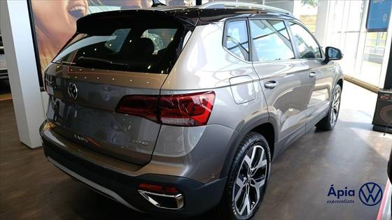 VOLKSWAGEN TAOS 1.4 250 TSI TOTAL FLEX HIGHLINE AUTOMÁTICO VOLKSWAGEN TAOS 1.4 250 TSI TOTAL FLEX HIGHLINE AUTOMÁTICO